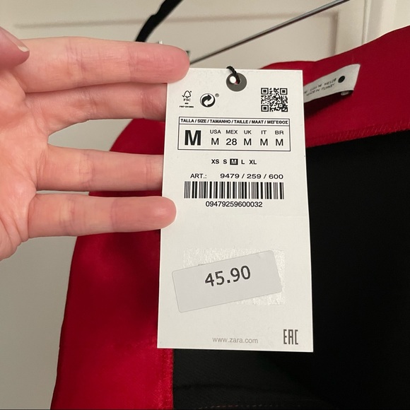 Zara Satin-Like Red Mini Skirt Size M - Picture 8 of 9